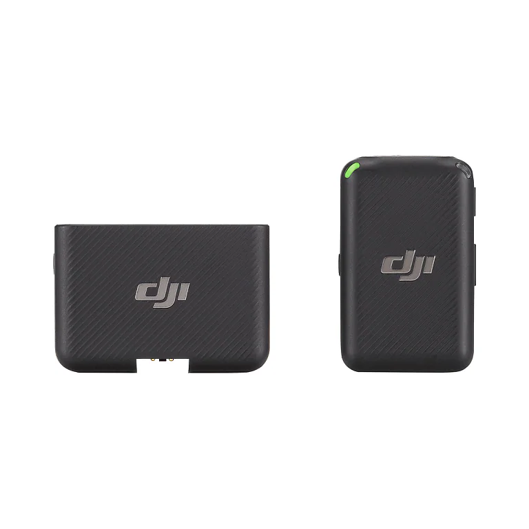 DJI Mic (1 TX + 1 RX) бездротова мікрофонна система на білому фоні