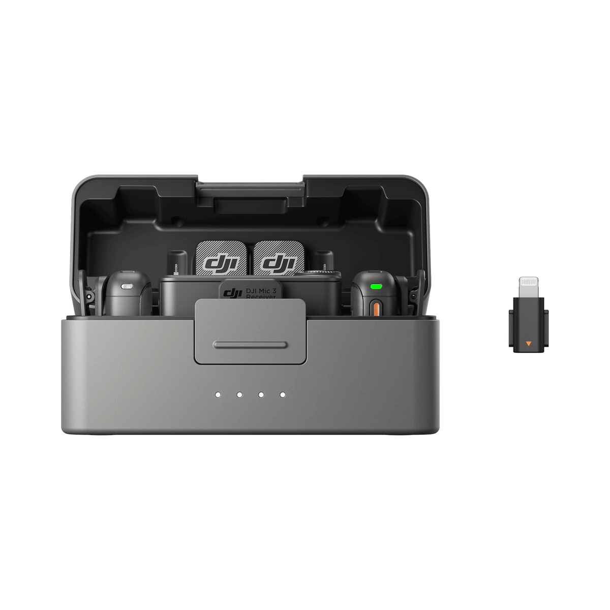 DJI Mic 3 (2 TX + 1 RX + Charging Case + Lightning) бездротова мікрофонна система на білому фоні